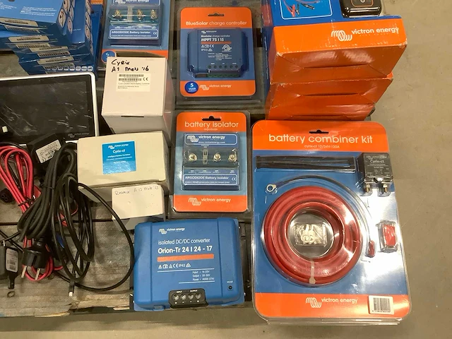 Victron energy energievoorzieningen - afbeelding 3 van  10