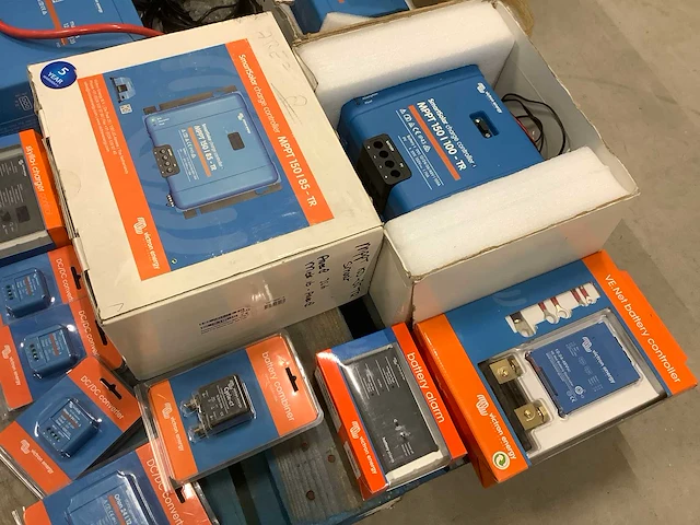 Victron energy energievoorzieningen - afbeelding 5 van  7