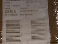 Vidaxl oppottafel met 2 schappen massief acaciahout en zink - afbeelding 5 van  5