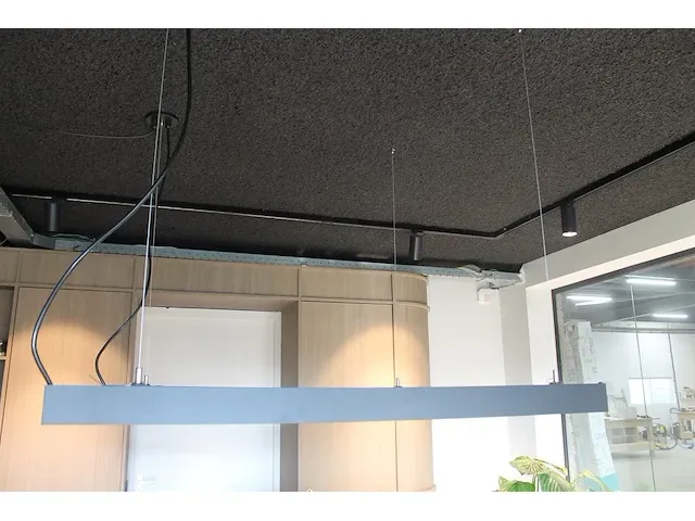 Vier dimbare design led tl-balken met lengte 117cm. - afbeelding 1 van  4