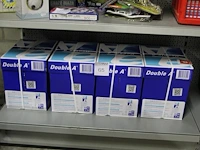 Vier dozen a4 printpapier. 5 pakken a 500 stuks per doos - afbeelding 2 van  2