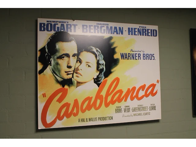 Vier filmprenten 100 x 180 cm waaronder casablanca en pirates of the caribbean op hpl-board. - afbeelding 2 van  5