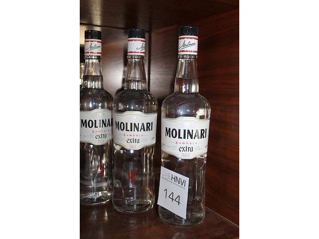 Vier flessen sambuca molinari. - afbeelding 2 van  2