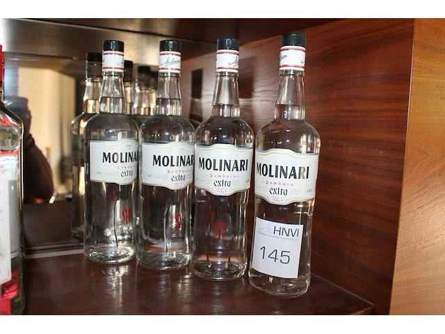 Vier flessen sambuca molinari. - afbeelding 1 van  2