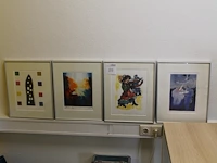 Vier gesigneerde litho's in lijst. afmeting 35 x 42 cm. - afbeelding 1 van  5