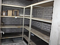 Vier magazijnrekken met 3x afmeting 145 x 70 x 193 cm en 1x afmeting 220 x 50 x 193 cm. - afbeelding 1 van  2