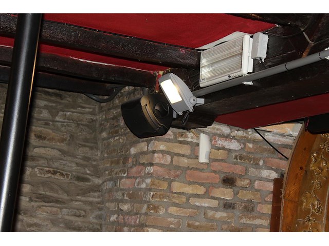 Vier speakers met wandbeugel jb systems. - afbeelding 3 van  3