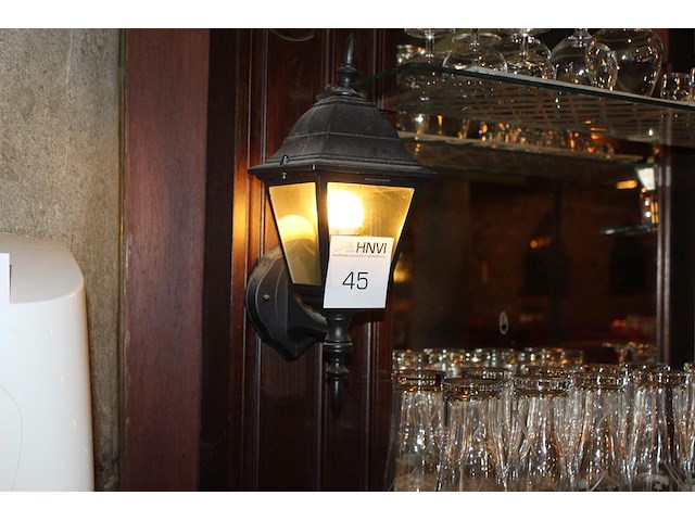 Vier wandlampjes met hoogte 35 cm. - afbeelding 1 van  4