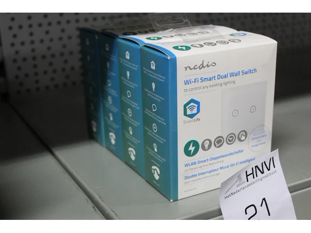 Vier wi-fi smart dual wall switches nedis type wifiws20wt, 110 - 240 v - afbeelding 1 van  2