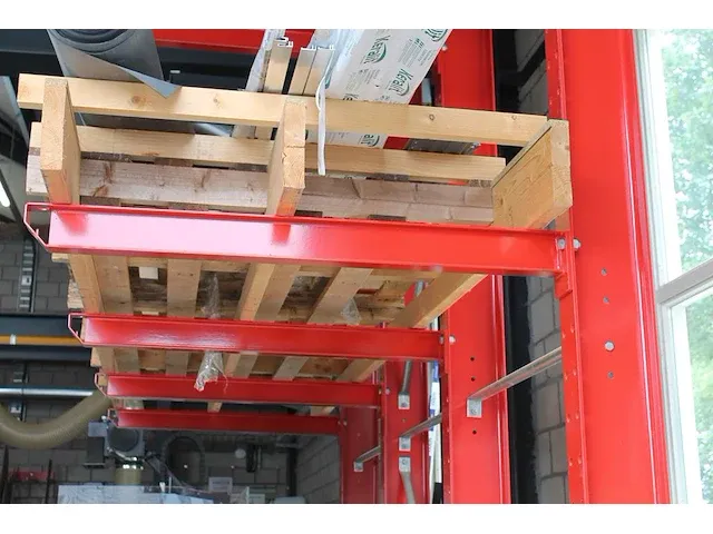 Vierdelige draagarmstelling itolang 350 x 144 x 420 cm met twaalf armen met lengte 120 cm. bouwjaar 2021. m... - afbeelding 3 van  4