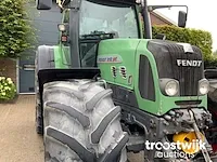 Vierwielaangedreven landbouwtractor - afbeelding 5 van  27