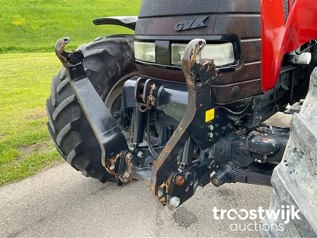 Vierwielaangedreven landbouwtractor - afbeelding 2 van  24
