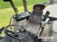 Vierwielaangedreven landbouwtractor - afbeelding 5 van  24