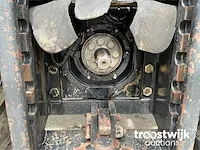 Vierwielaangedreven landbouwtractor - afbeelding 14 van  24