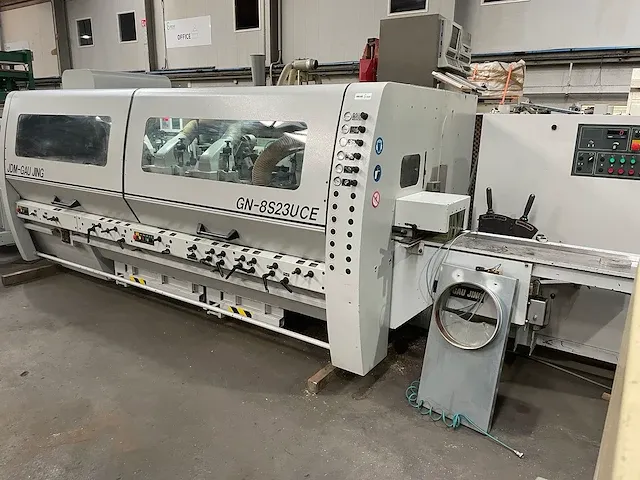 Vierzijdige profileer- en schaafmachine - afbeelding 8 van  22