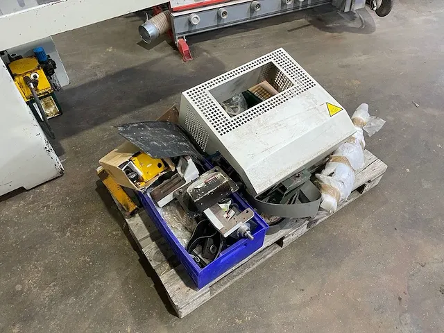 Vierzijdige profileer- en schaafmachine - afbeelding 33 van  49