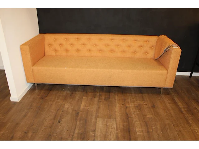 Vierzitsbank met vier bijpassende kussenhoezen 50 x 50 cm. afmeting 240 x 80 x 80 cm - afbeelding 1 van  3