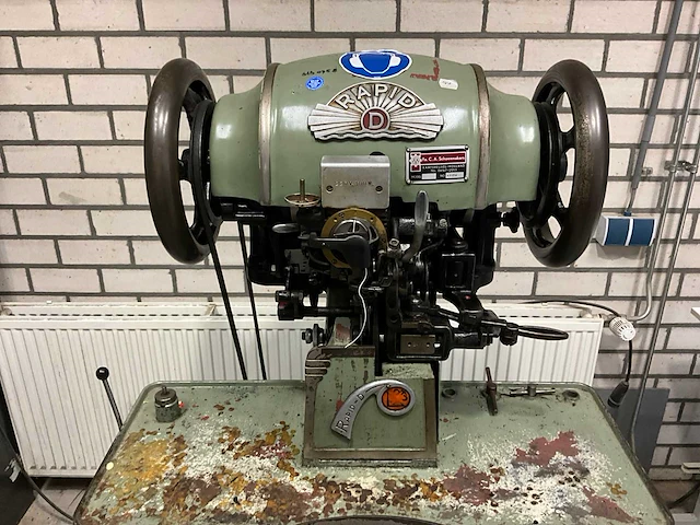 Vihl pedersen rapid-d stikmachine tot 20mm dikte - afbeelding 4 van  10