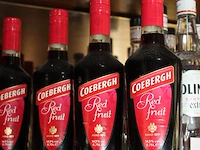 Vijf flessen coebergh red fruit. - afbeelding 2 van  2