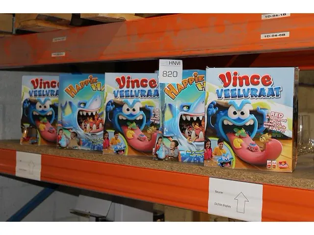 Vijf gezelschapsspelen, w.o. vince veelvraat en happie haai. let op! dozen kunnen beschadigd zijn. - afbeelding 1 van  3