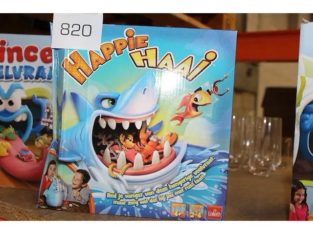 Vijf gezelschapsspelen, w.o. vince veelvraat en happie haai. let op! dozen kunnen beschadigd zijn. - afbeelding 3 van  3