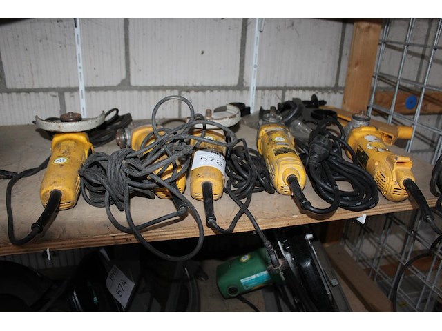 Vijf haakse slijptollen dewalt. - afbeelding 1 van  1