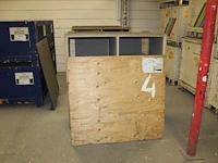 Vijf mobiele airco's electrolux in drie houten kisten. - afbeelding 2 van  4