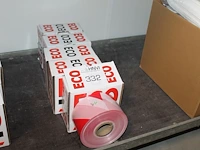 Vijf rollen afzetband. - afbeelding 1 van  2