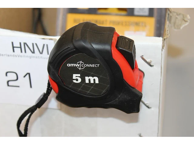 Vijf rolmaten 5 meter - afbeelding 1 van  2