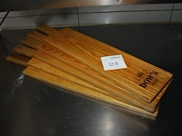 Vijf serveerplanken met lengte 64 cm. - afbeelding 1 van  2