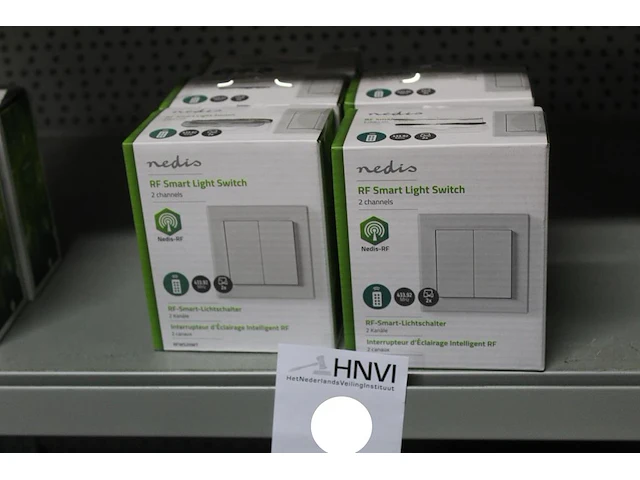 Vijf smart light switches nedis type rfws20wt, afstand 30 m, kracht 12 v - afbeelding 1 van  2