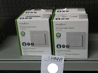 Vijf smart light switches nedis type rfws20wt, afstand 30 m, kracht 12 v - afbeelding 1 van  2