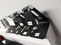 Vijf telefoonhouders. - afbeelding 2 van  2