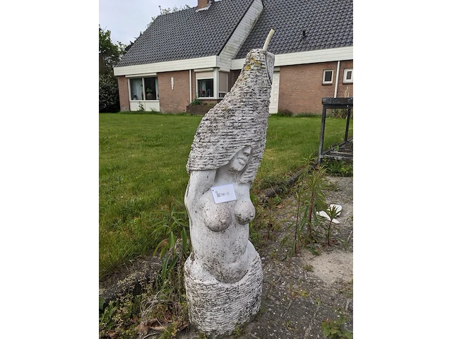 Vijverornament, vrouw - afbeelding 3 van  6