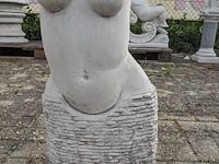 Vijverornament, vrouw - afbeelding 7 van  9