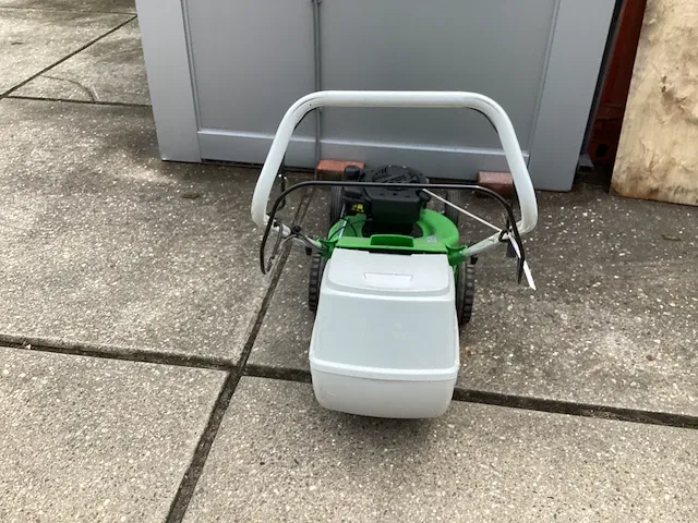 Viking mb 248 t grasmaaier - afbeelding 4 van  5