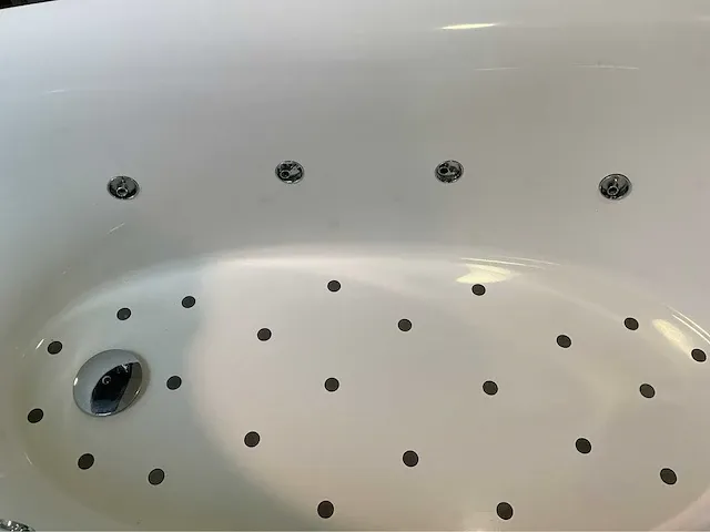 Villeroy & boch aveo exclusieve vrijstaande whirlpool bad met lift 186x93 cm - afbeelding 7 van  24