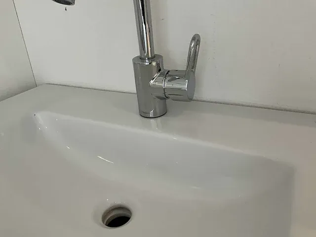 Villeroy& boch badkamermeubelset - afbeelding 10 van  13