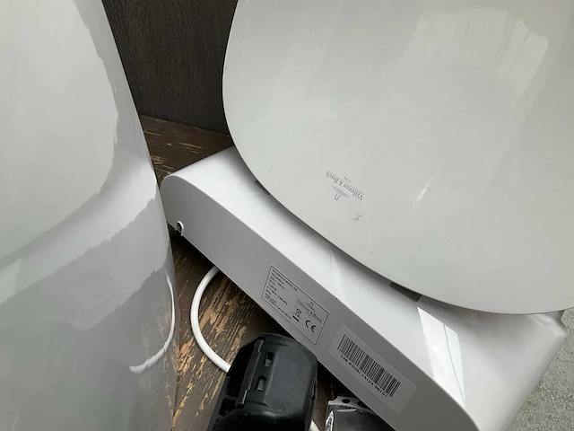 Villeroy & boch douche wc viclean l4 set - afbeelding 2 van  11