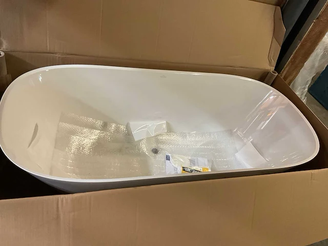 Villeroy&boch theano ovaal ligbad 175x80 cm - afbeelding 3 van  4