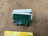 Vimar schakelaar (20x) - afbeelding 3 van  5