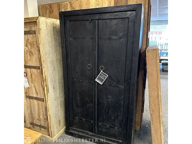 Vintage 2-deurs kast, 107x40x185 cm - afbeelding 1 van  6