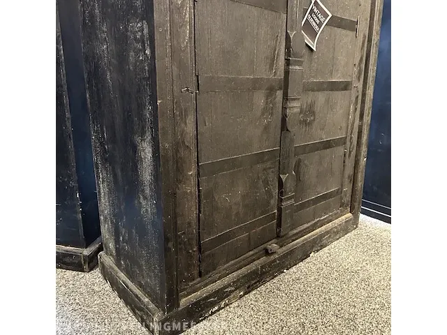 Vintage 2-deurs kast, 115x43x184 cm - afbeelding 5 van  6