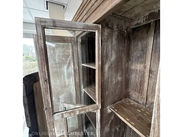 Vintage 2-deurs kast, 129x55x197 cm - afbeelding 3 van  6