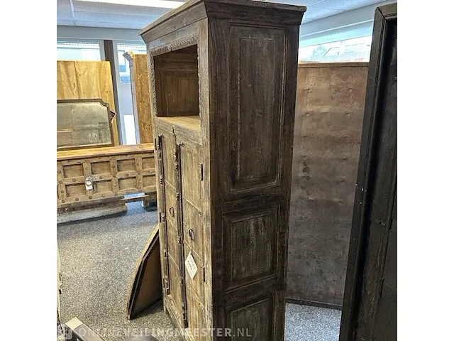 Vintage 2-deurs kast, 96x45x191 cm - afbeelding 3 van  5
