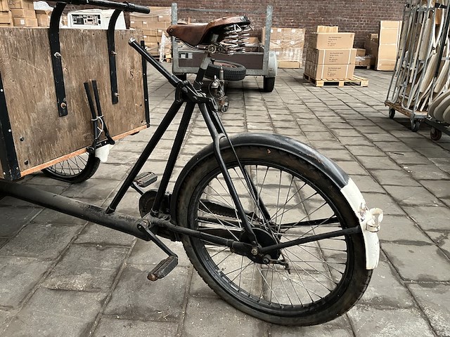 Vintage bakfiets - afbeelding 3 van  5