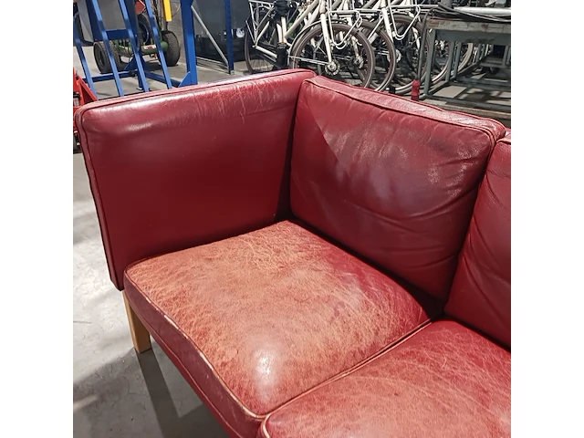 Vintage bank, rood - afbeelding 2 van  13