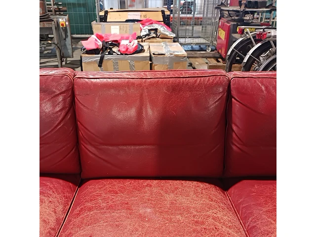 Vintage bank, rood - afbeelding 3 van  13