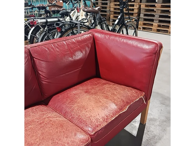 Vintage bank, rood - afbeelding 4 van  13