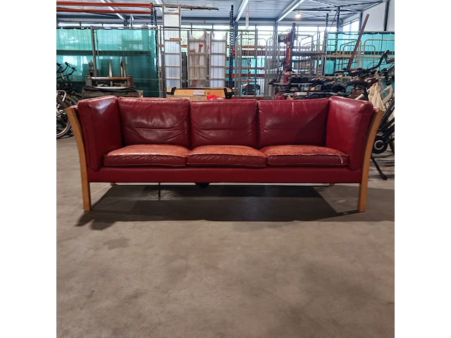 Vintage bank, rood - afbeelding 6 van  13